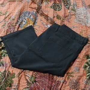 18P Lane Bryant gray denim capri pants